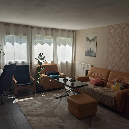 Calme Apartment *